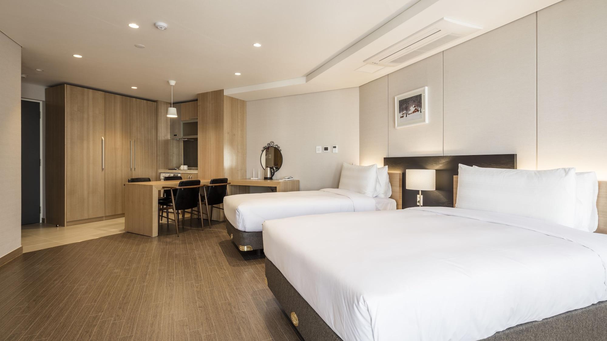 The First Stay Hotel Seoul Ngoại thất bức ảnh