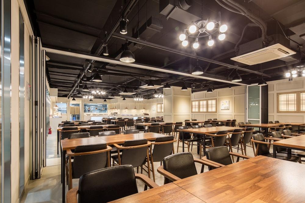 The First Stay Hotel Seoul Ngoại thất bức ảnh